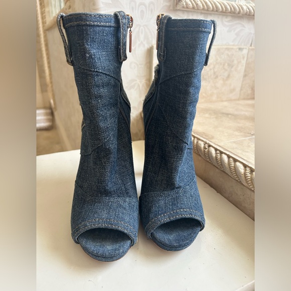 Dolce & Gabbana denim open booties - Picture 3 of 11